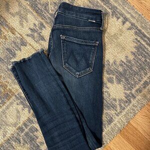 Mother Jeans The Looker Ankle Fray